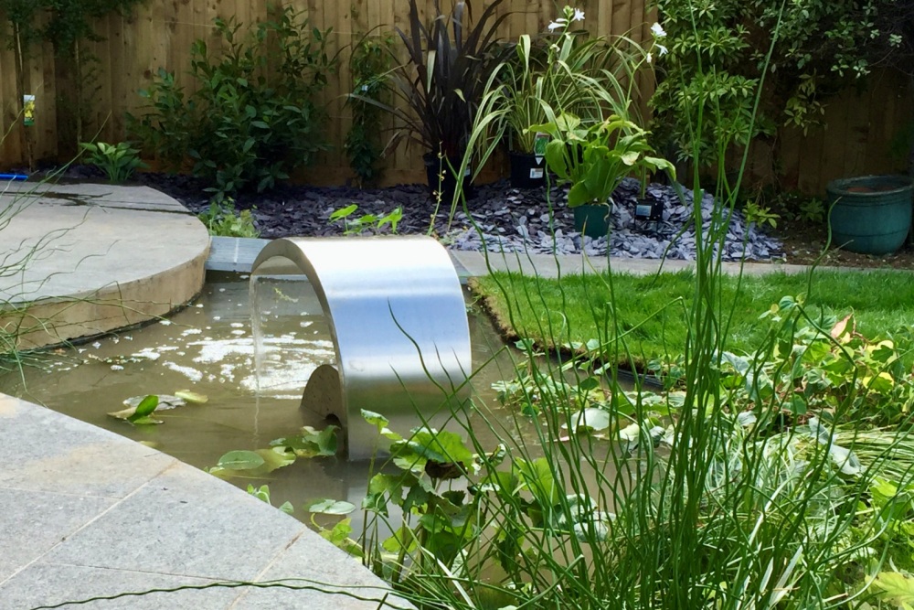 landscaping solutions ponds, water features & accessories